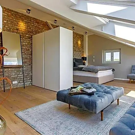 Refugium De Luxe Messe-deutz 3* Kolín nad Rýnem