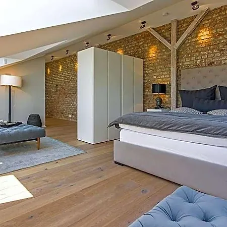 Refugium De Luxe Messe-deutz Hotel 3*